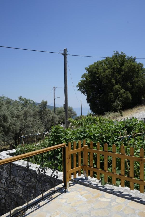 Kantounia Stonehouse Villa *