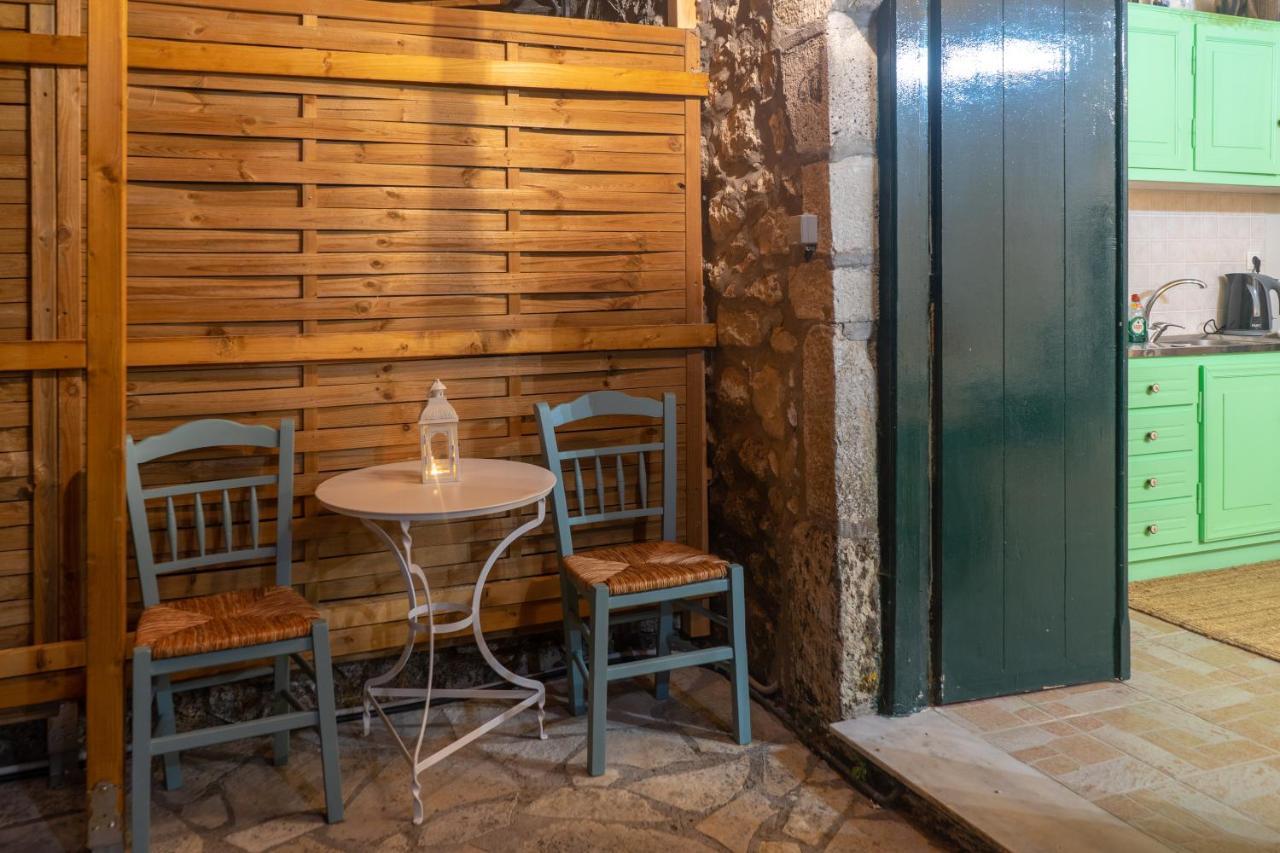 Kantounia Stonehouse Villa *
